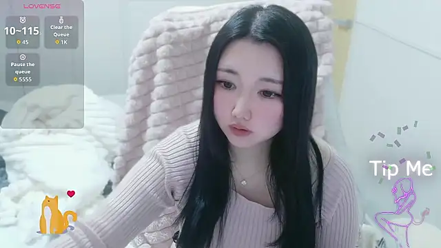 Hibikiii_ Chat XXX in diretta