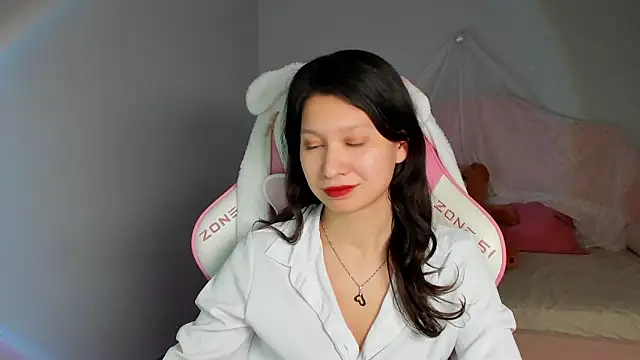 SaraDenars Chat XXX in diretta