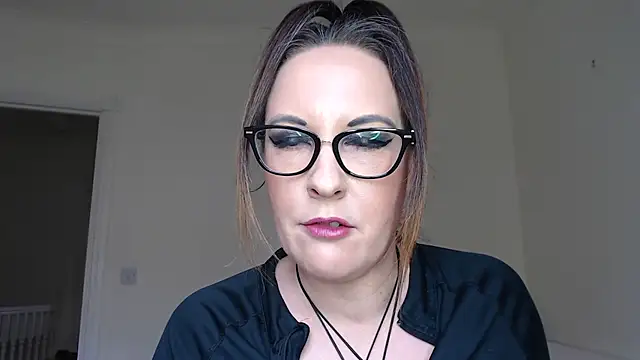 Humiliatrixxxx Chat XXX in diretta