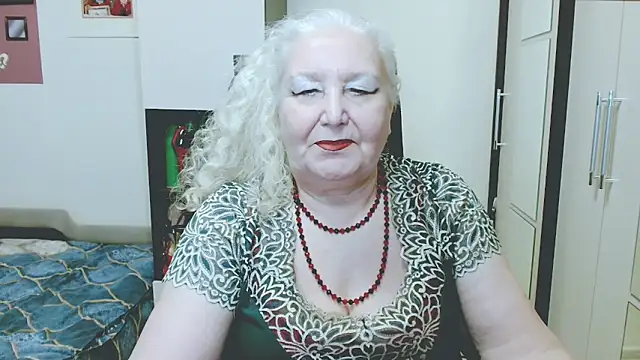 GrannyAlisa – Live XXX-chat