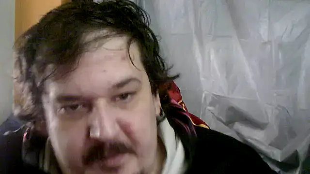 porkorossy Live XXX Chat