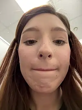 LilluKatten's Live XXX Chat