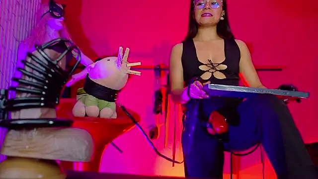 Chat +18 de MistressSlut1 ao vivo