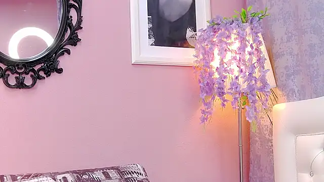 S_andra_ Adlı Modelin Canlı XXX Sohbeti