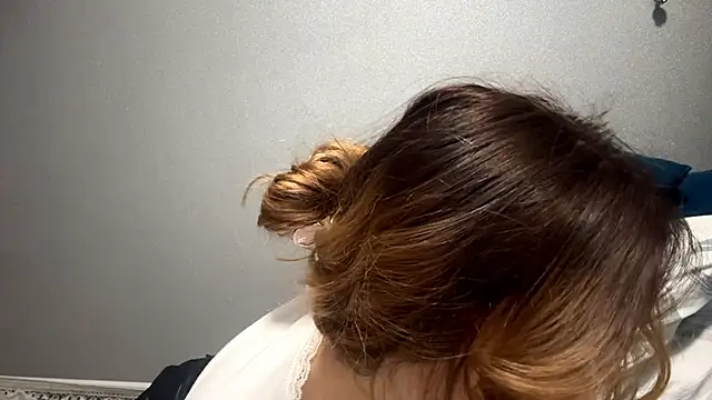 Ur_neighbor_Kira Chat XXX live