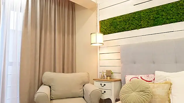 IsabellaMysty Adlı Modelin Canlı XXX Sohbeti