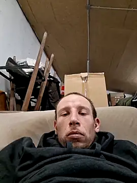 kenmich Live XXX-chat