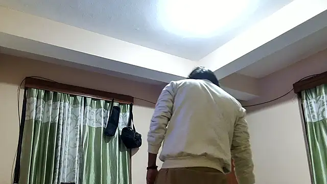 Gre3k_god Adlı Modelin Canlı XXX Sohbeti