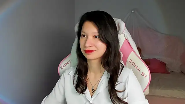 SaraDenars' Live XXX Chat