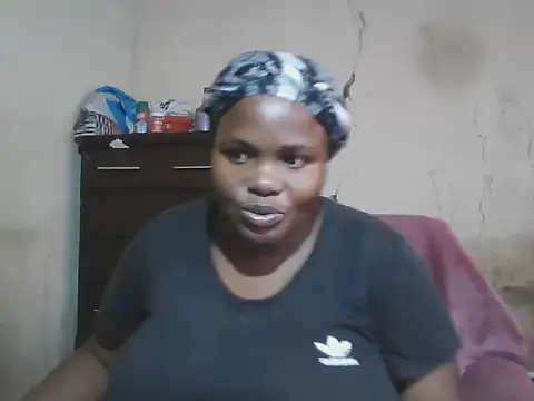 sexybigboobz Webcam show