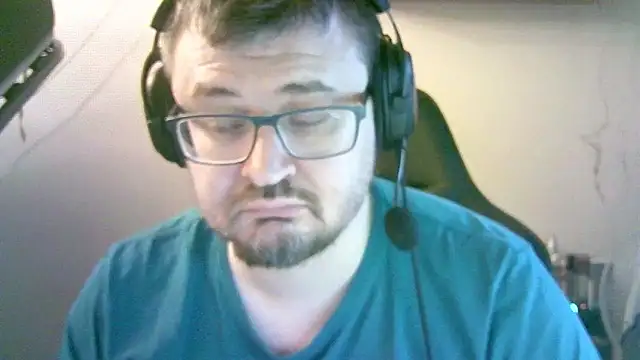 دردشة SirAbuser الجنسية المباشرة