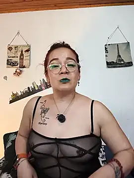 keila_j élő XXX-chatje