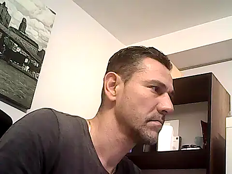 mastercharisma35's Webcam Show