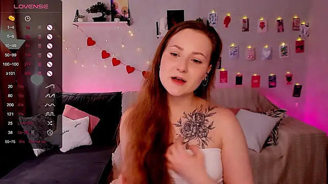 Živý XXX chat velvet_cherry_