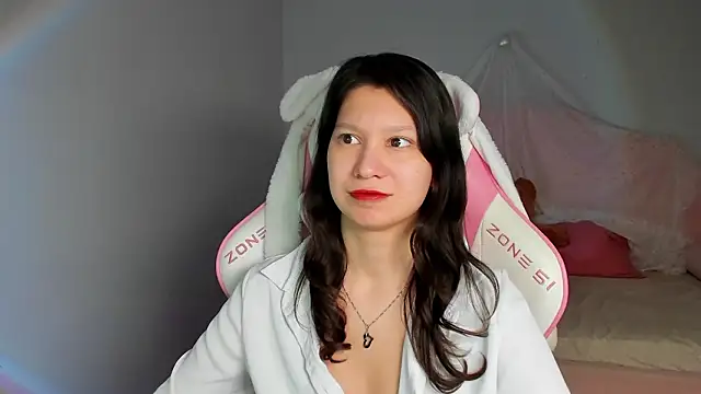 SaraDenars Chat XXX live