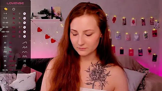 velvet_cherry_ élő XXX-chatje