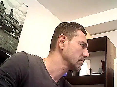 mastercharisma35 Adlı Modelin Web Kamerası Şovu