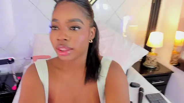 EmilyDiaaz Live XXX-chat