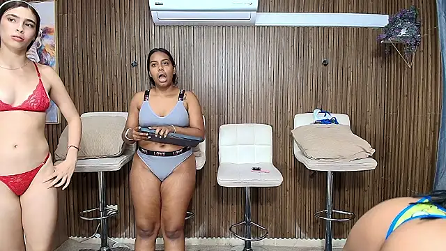 fetishcouples47 élő XXX-chatje