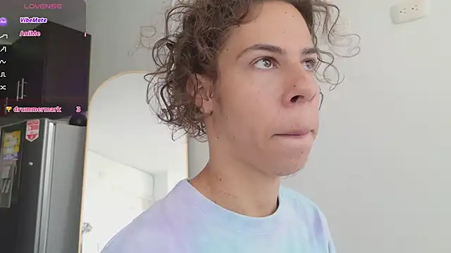 grey___27 élő XXX-chatje