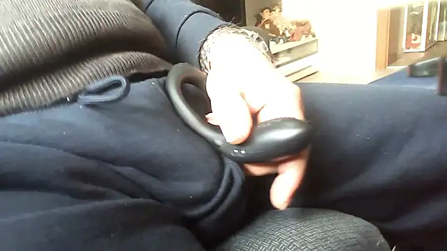 schwanzi_bear 即時 XXX 聊天