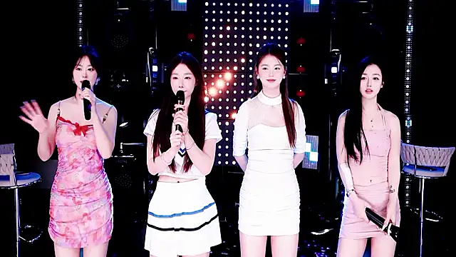 ZZ00033S: онлайн-секс-чат