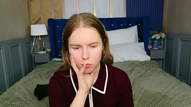 Alida_Brice: онлайн-секс-чат