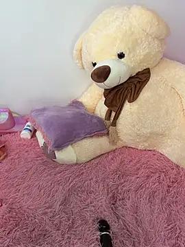 عرض كام Little_channel_