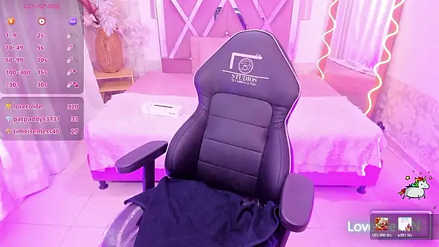 ISABELA_TAY élő XXX-chatje