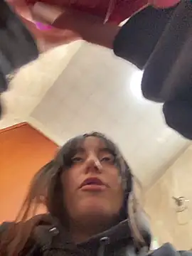 Mia_fiire's Live XXX Chat