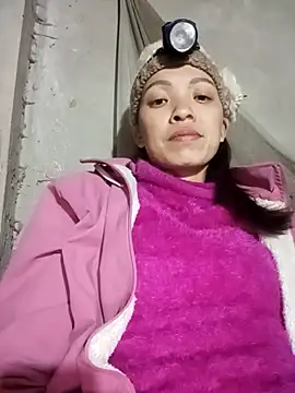 Andrea-688 Live XXX Chat