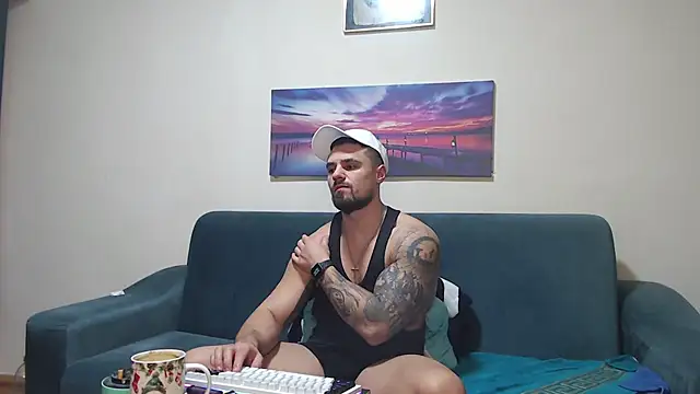 Tiberius_hunk Live XXX Chat