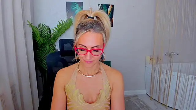 Онлайн чат XXX MuseOfStage