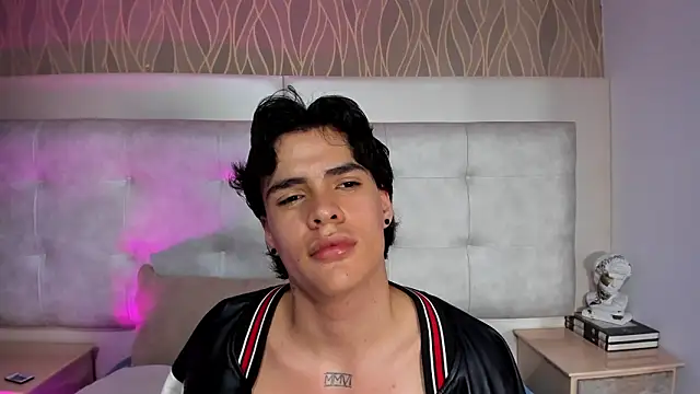 Chatroom XXX en direct de BenitoSaenz