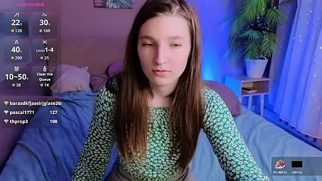 Mia_Myles 现场XXX聊天