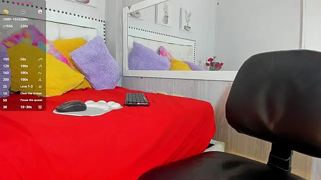 Luciaoregon Chat XXX in diretta