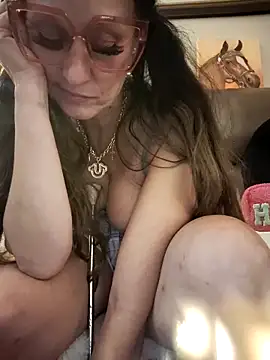 XXX chat uživo modela TheDime