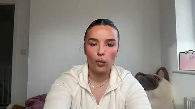 maisiesmithx Chat XXX in diretta