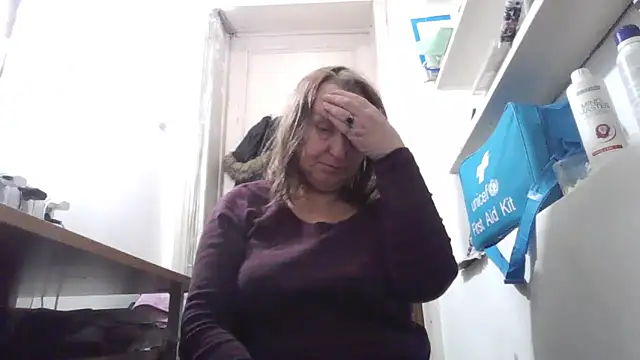 دردشة AnnaLive570 الجنسية المباشرة