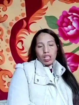 Gummiesu 网络视讯表演