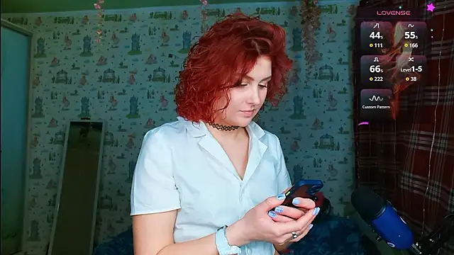 SmokyRose Chat XXX live