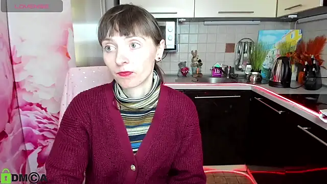 TayanaJons Chat XXX in diretta