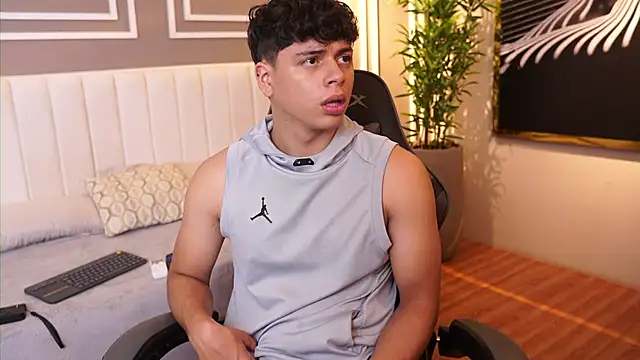 Ethan_occonor Adlı Modelin Web Kamerası Şovu