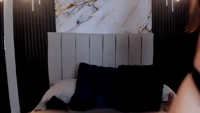 Czat XXX na żywo – SophieeMoore