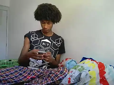 twink_gabrielll's Webcam Show