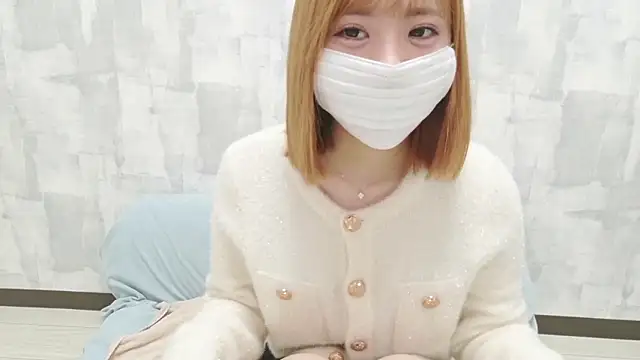 دردشة LOVE_MOMO_LOVE الجنسية المباشرة