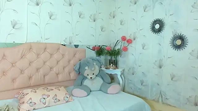 zara_cute's Live XXX Chat