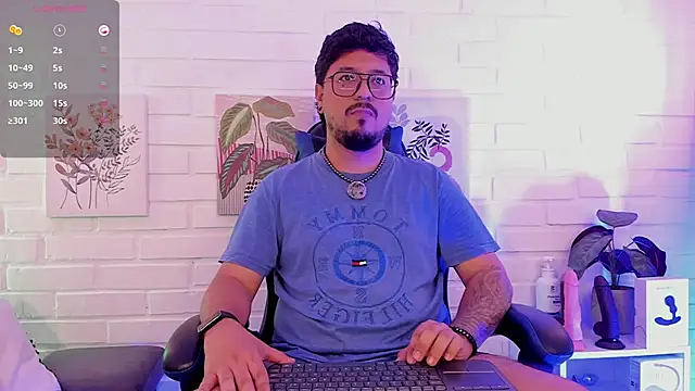 Онлайн чат XXX DaviidEvans_