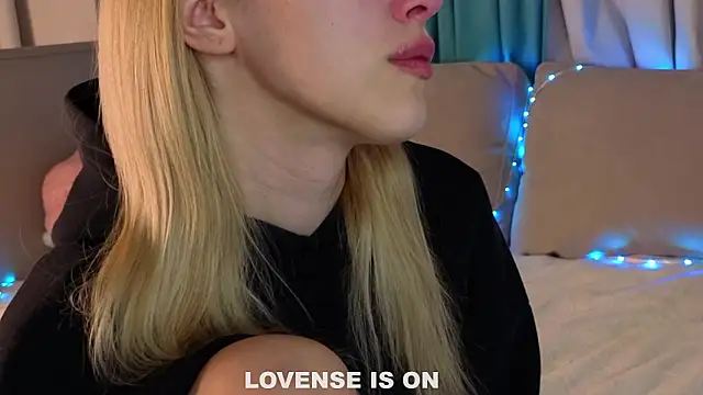 AngelicRice's Live XXX Chat