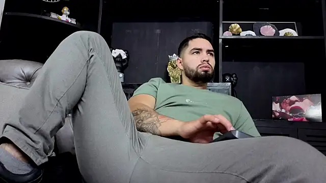 matteosantos élő XXX-chatje